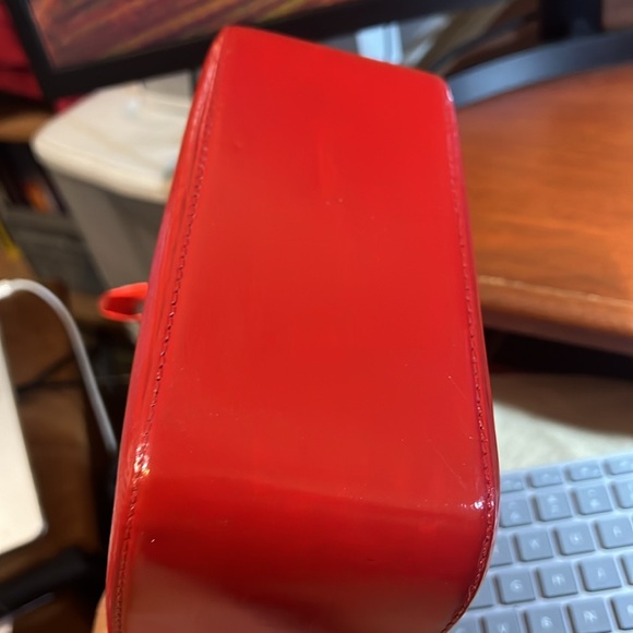 GUC Louis Vuitton Vintage Red Epi Micro Bag - Picture 3 of 8